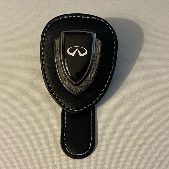 Infinity Logo Sunglass Holder for Car Black PU Leather NWT - Picture 5 of 9